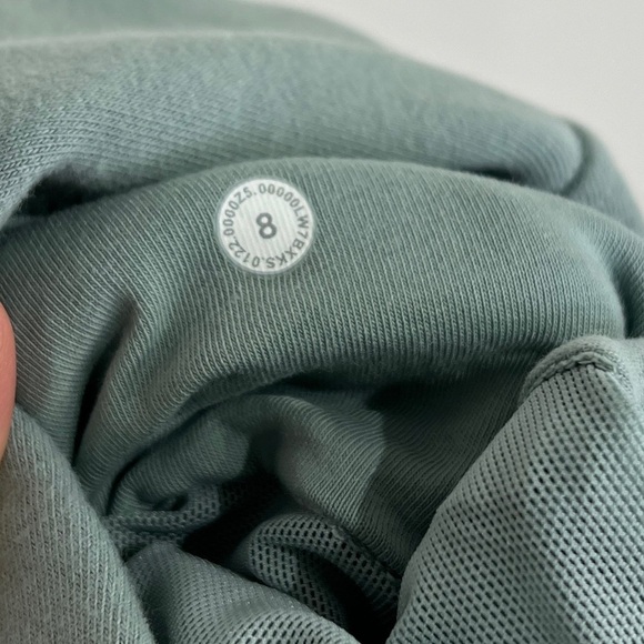 Lululemon NWT Loungeful High-Rise Short 7" Silver Blue - Picture 7 of 8